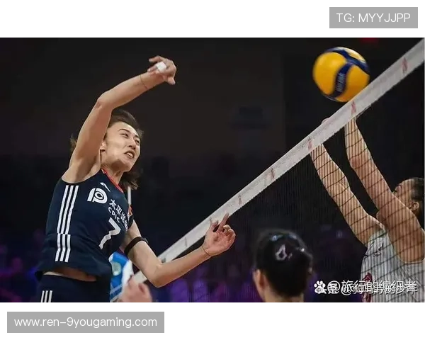 女排队加强前排拦网技术训练，封堵成功率上升